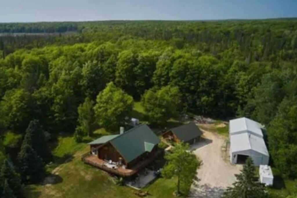 Chapel Forest Cabin Villa Shingleton Exterior photo